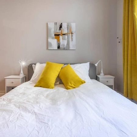 The Red Heart Of Annecy - Beautiful Apartment For 4 People Exterior photo