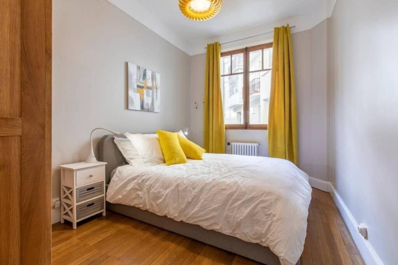 The Red Heart Of Annecy - Beautiful Apartment For 4 People Exterior photo