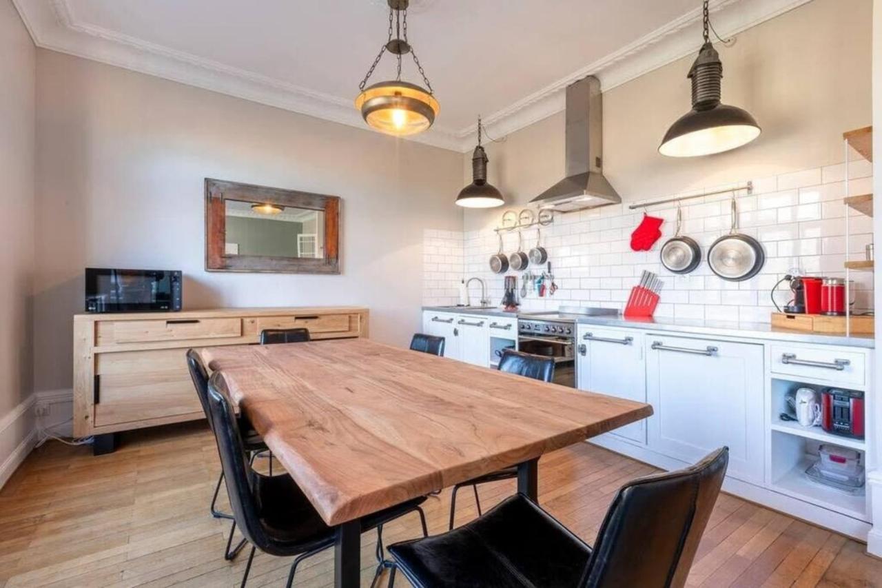 The Red Heart Of Annecy - Beautiful Apartment For 4 People Exterior photo